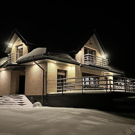 Domwigierski: Lakeside Comfort Farm with Private Beach and Sauna Wysoki Most  Exterior photo