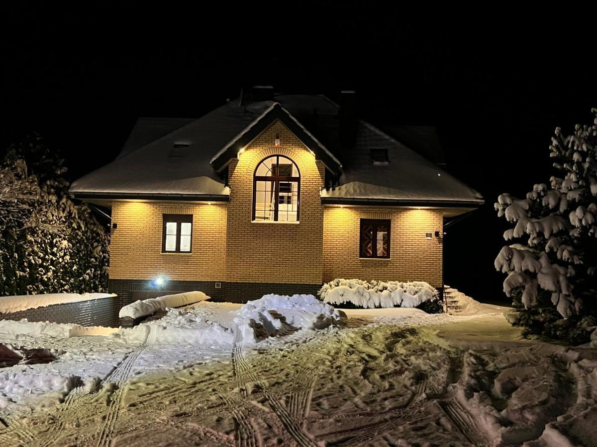 Domwigierski: Lakeside Comfort Farm with Private Beach and Sauna Wysoki Most  Exterior photo